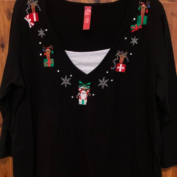 Christmas Tee - Picture 2 of 6